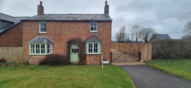 3 bed property, in Big Green, £500,000