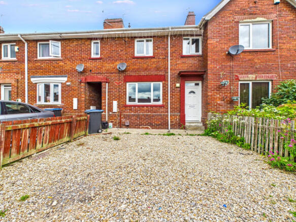 3 bed property, in Briardale, £75,000