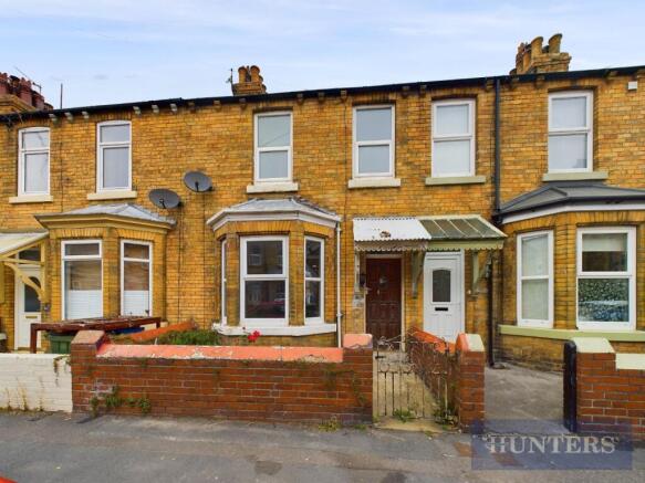 4 bed property, in Gordon Street, £120,000