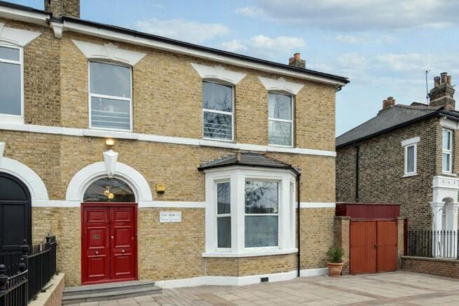 11 bed property, in Station Road, £1,400,000