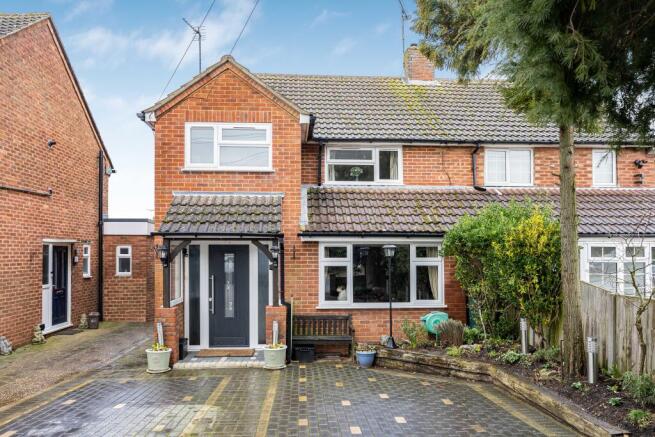 3 bed property, in Elm Avenue, £475,000