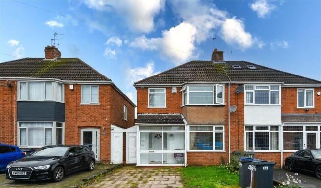 3 bed property, in 46 Arundel Road, £180,000