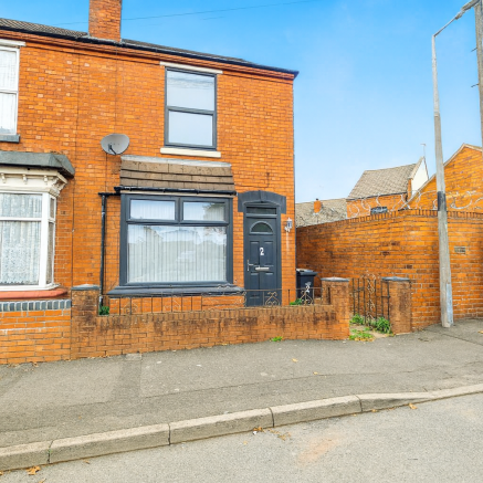 2 bed property, in Redhall Road, £120,000