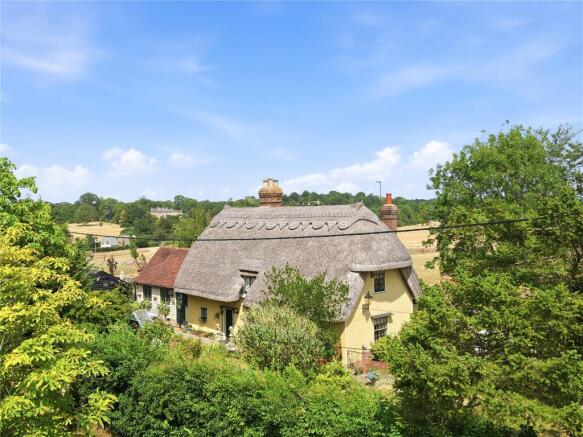3 bed property, in Ivytodd Hill, £895,000