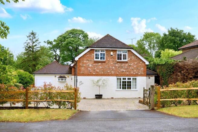 5 bed property, in Forest Road, £1,375,000