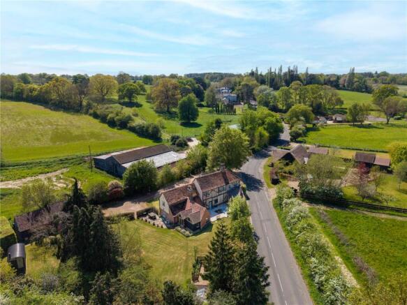 4 bed property, in Grove Hill, £1,100,000