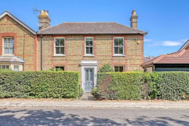 3 bed property, in Ongar Road, £650,000
