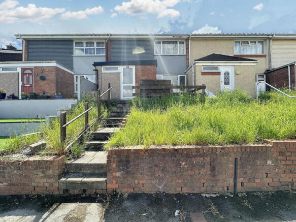 2 bed property, in Wheatley Road, £88,000