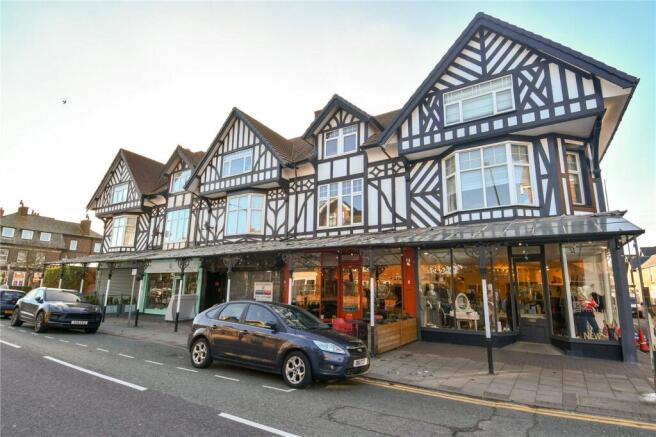 4 bed property, in Banks Road, £625,000