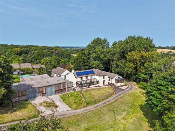 16 bed property, in Holsworthy, £1,100,000