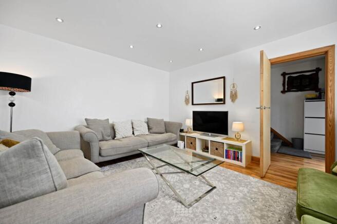3 bed property, in Darwin Drive, £550,000