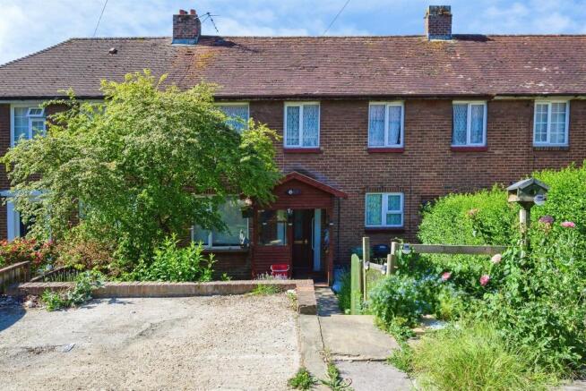 4 bed property, in Mablethorpe Road, £210,000