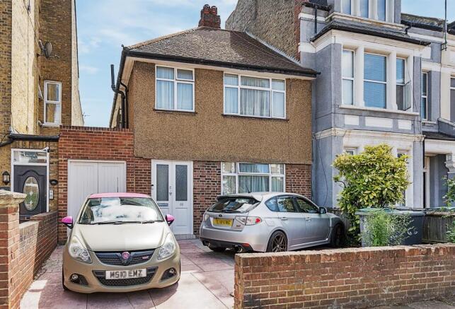 3 bed property, in Palmerston Road, £760,000