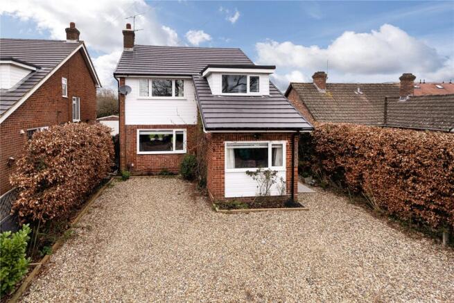 3 bed property, in Four Elms Road, £600,000