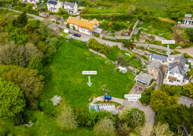 3 bed property, in West Buckland, £500,000