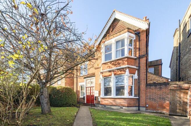1 bed property, in Station Road, £235,000
