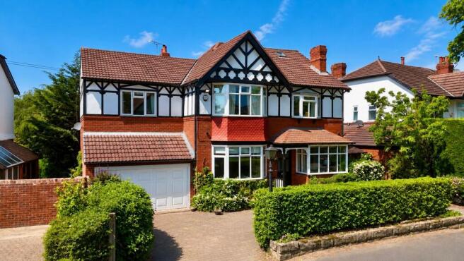 6 bed property, in Wyngate Road, £1,750,000
