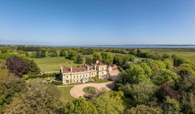 10 bed property, in Ridgeway Lane, £8,250,000