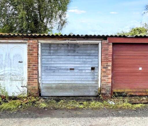 Studio, in Garage at, £1,000