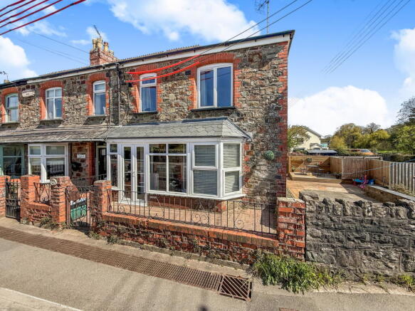 3 bed property, in Westacott Cottages, £250,000