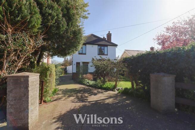 3 bed property, in Station Road, £315,000