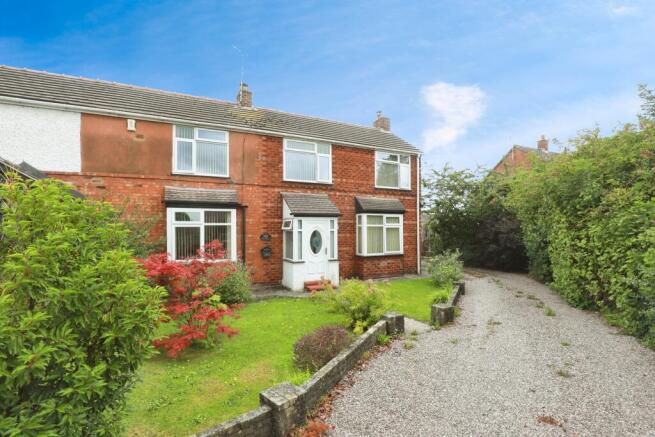 3 bed property, in Delamere Street, £280,000