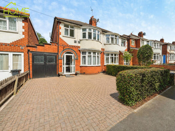 3 bed property, in Welford Road, £325,000