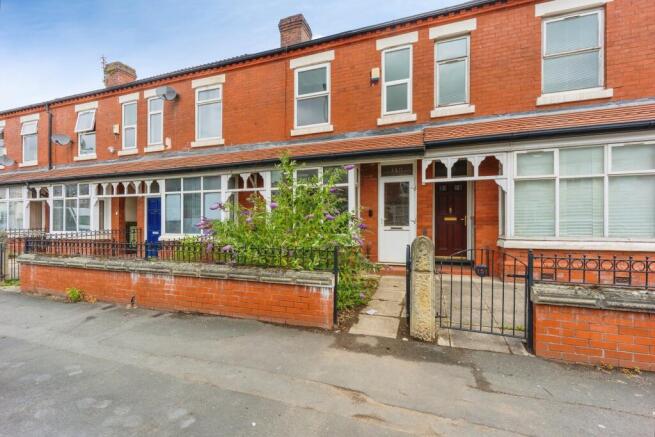 3 bed property, in Great Western Street, £150,000