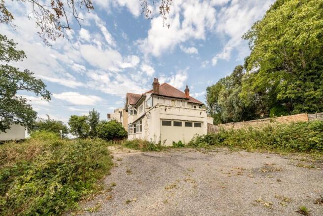 4 bed property, in Mansfield Hill, £1,300,000