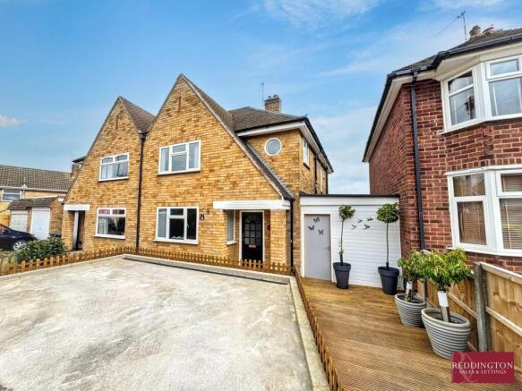 3 bed property, in Denegate Avenue, £290,000