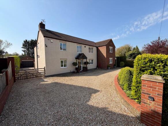4 bed property, in Chapel Lane, £615,000