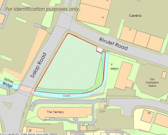 Land, in Salop Road, £300,000