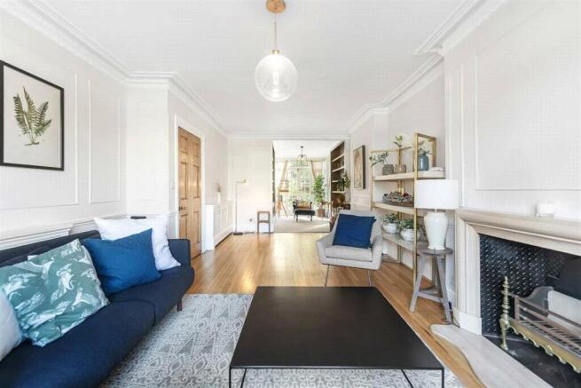 5 bed property, in Pelham Street, £3,780,000