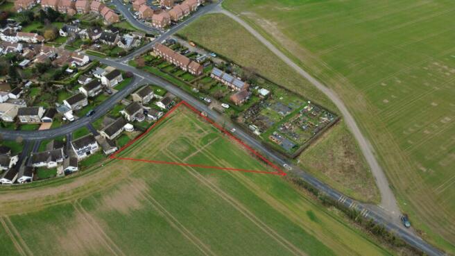 Land, in Land off Station Road, £750,000