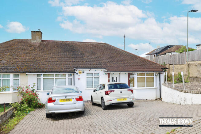 4 bed property, in Edmunds Avenue, £550,000
