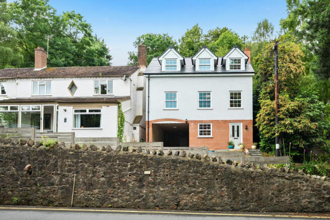 3 bed property, in 226a Wells Road, £395,000