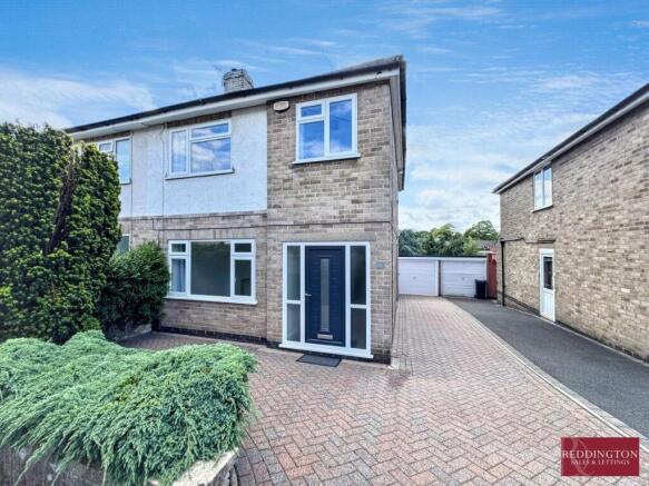 3 bed property, in Bonchurch Road, £249,950