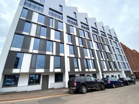 1 bed property, in Apex Lofts, £200,000
