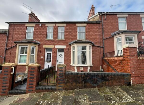 3 bed property, in Beatrice Road, £170,000