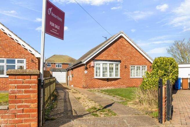 2 bed property, in Bracken Place, £175,000
