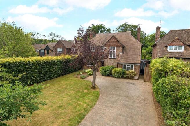 4 bed property, in Bramley, £1,250,000