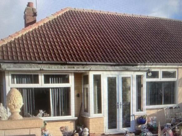 3 bed property, in Coast Road, £120,000