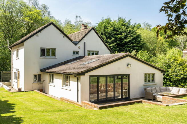 4 bed property, in Heather Way, £1,100,000
