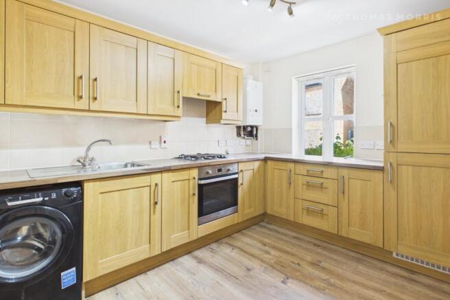 2 bed property, in West Street, £200,000