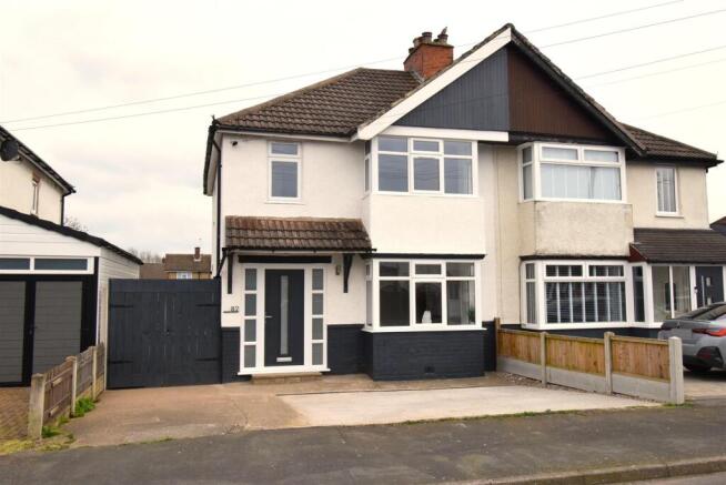 3 bed property, in Grange Road, £269,000
