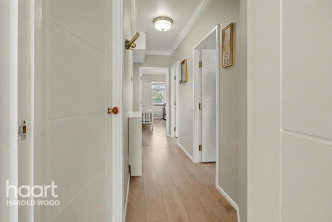 3 bed property, in Ingreway, £500,000
