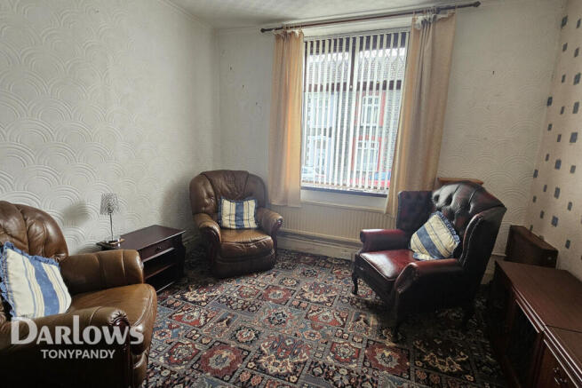 4 bed property, in Tyntyla Avenue, £115,000