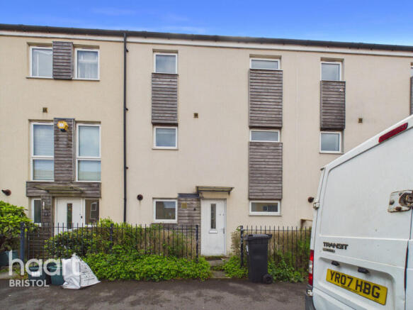 3 bed property, in Wood Street, £325,000