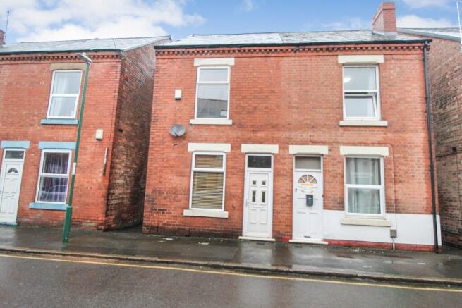 4 bed property, in City Road, £250,000