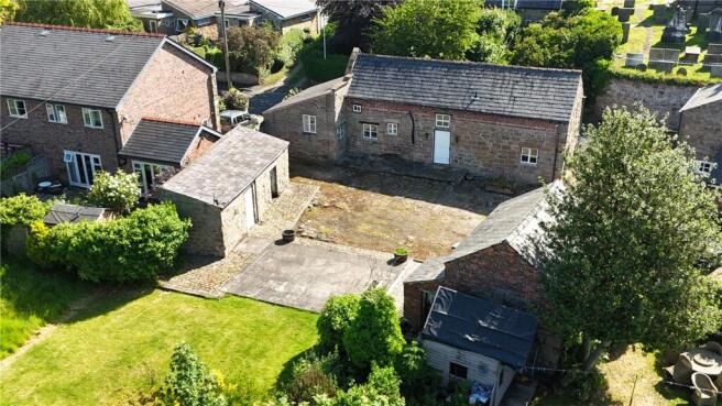 2 bed property, in School Lane, £350,000
